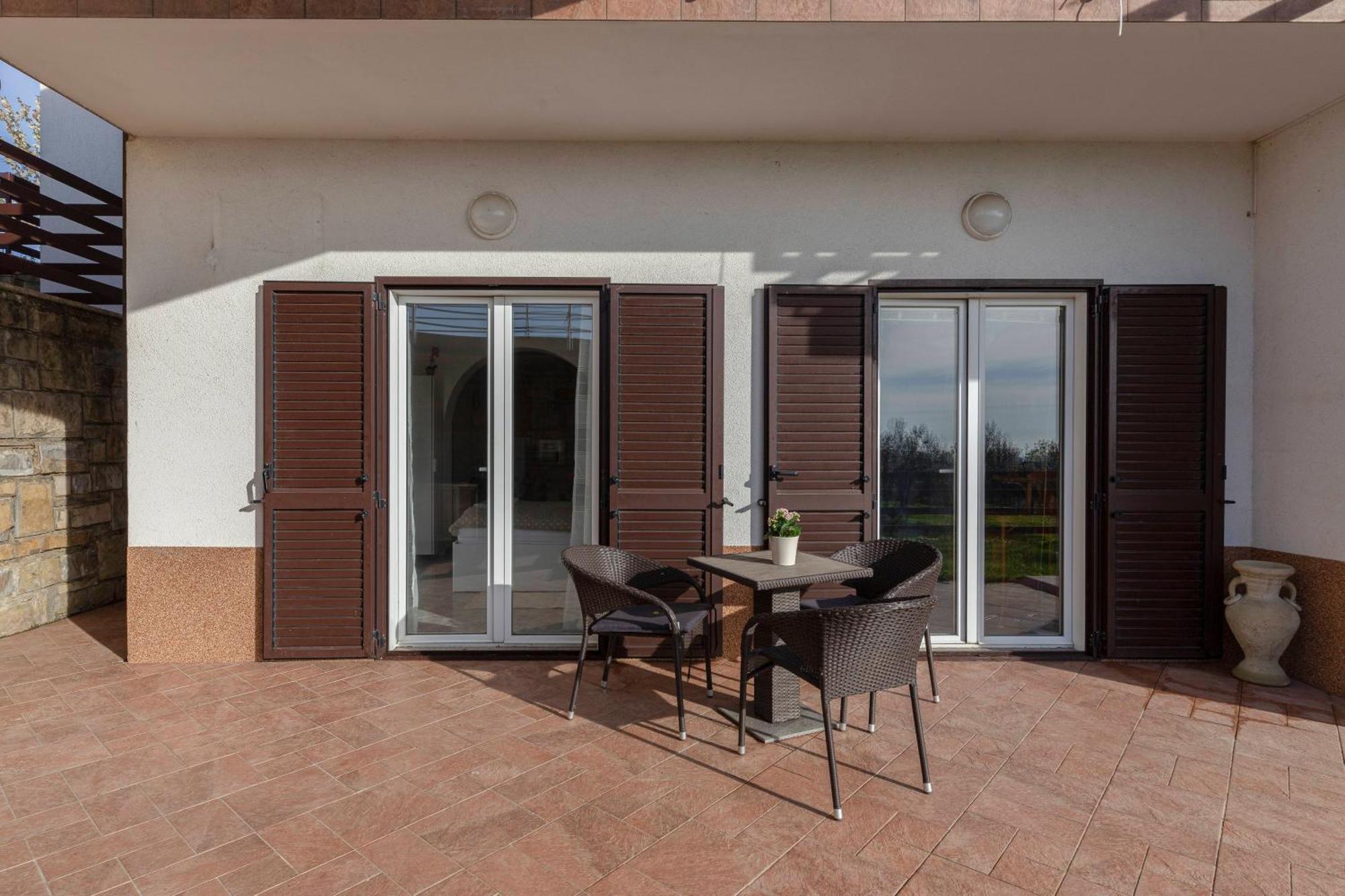Apartments Souranded By Forest With Sea View Koper Exterior photo